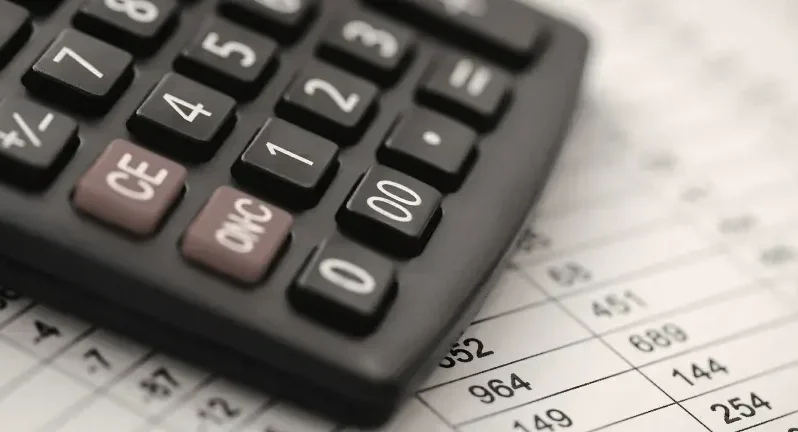 The Different Forms of Invoice Financing - Whole Book | Funding Alternative